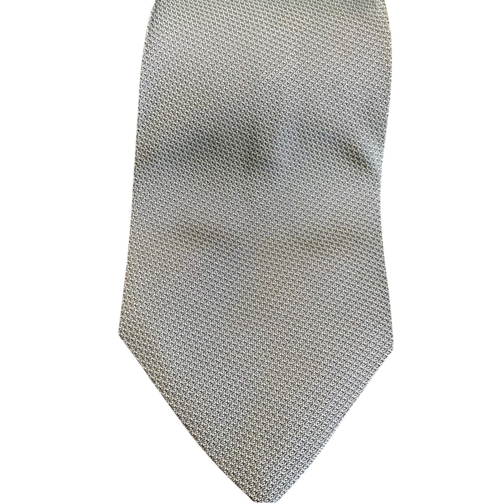 Geoffrey Beene Mens Silver Grey Micro Weave 100% Silk Necktie Made in Italy 4in - Picture 2 of 6